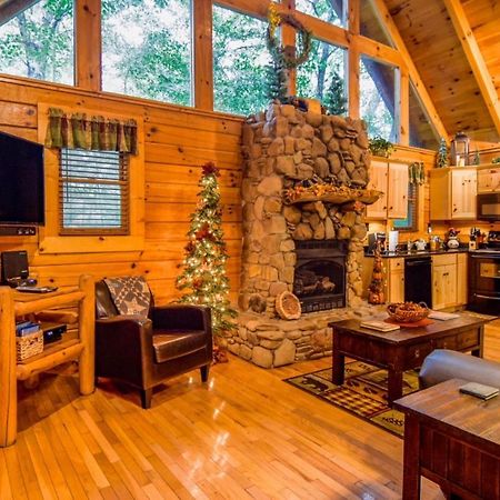 Beary Cozy Cabin Sevierville Eksteriør billede