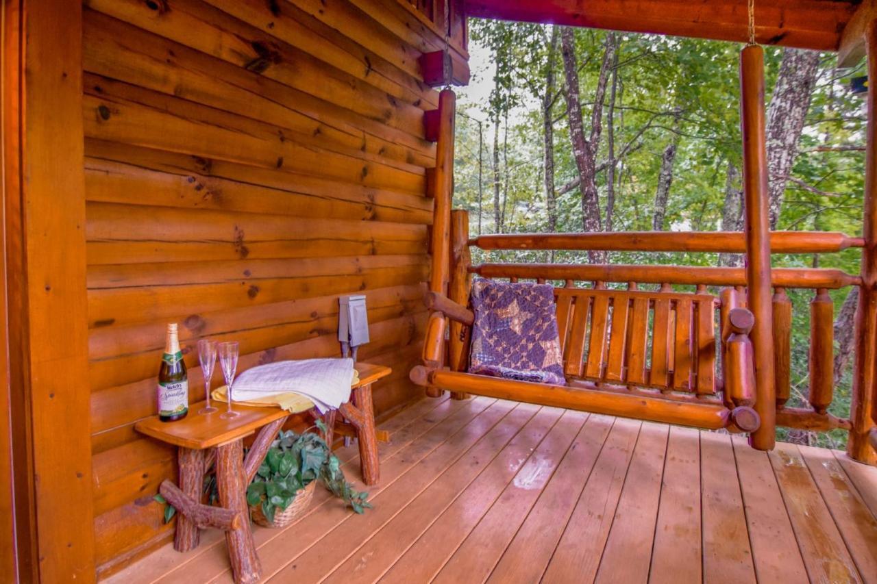 Beary Cozy Cabin Sevierville Eksteriør billede