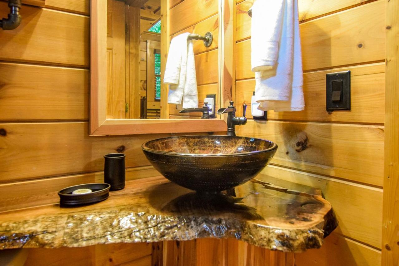 Beary Cozy Cabin Sevierville Eksteriør billede